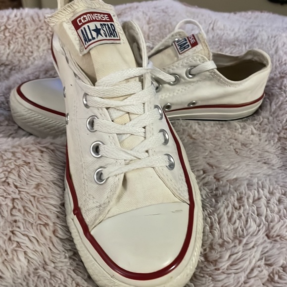 Women’s Converse Chuck Taylor All Star Low Sneakers in White size 7.5 - Picture 4 of 6